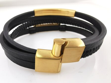 Leren Armband Heren Zwarte vier Stroken Leer &amp; Gouden Elementen.