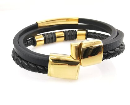 Leren herenarmband Multi met roestvrijstalen goudkleurige luxe elementen.