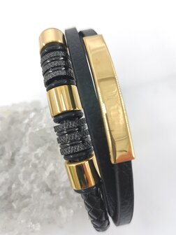 Leren herenarmband Multi met roestvrijstalen goudkleurige luxe elementen.