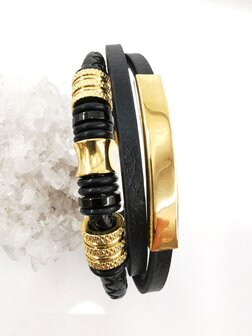 Leren herenarmband Multi met roestvrijstalen goudkleurige luxe elementen.