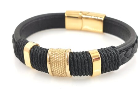 Stilvolles Herrenarmband aus schwarzem Leder mit kontrastierenden wei&szlig;en N&auml;hten.