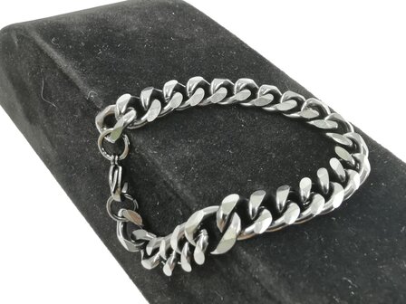 SCHWARZES STAHLGLIEDERARMBAND Br 11 mm, erh&auml;ltlich in 2 Gr&ouml;&szlig;en