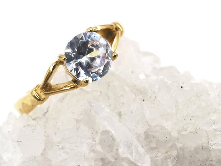 Damen ring aus Edelstahl goldfarben mit Zirkonia, Gr&ouml;&szlig;e 16 bis 19