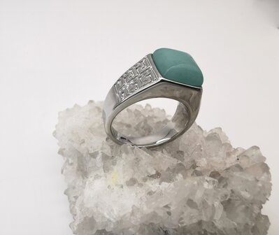 RVS Edelsteen groene Calciet zilverkleurig Griekse design vierkant ringen met beschermsteen. 