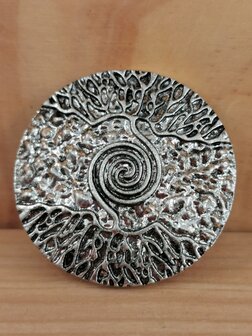 Magneet, broche,  symbool cirkel des levens, Zilverkleurig voor omslagdoek, sjaal en vest te sluiten.