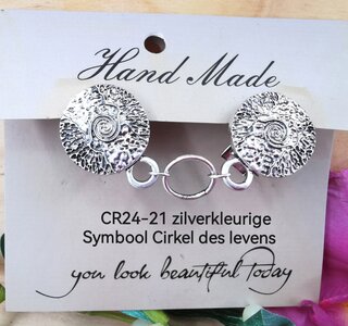 Clips, mit dem Kreis des Lebens-Symbols und einem Ring in der Mitte im Antik-Silber-Look.